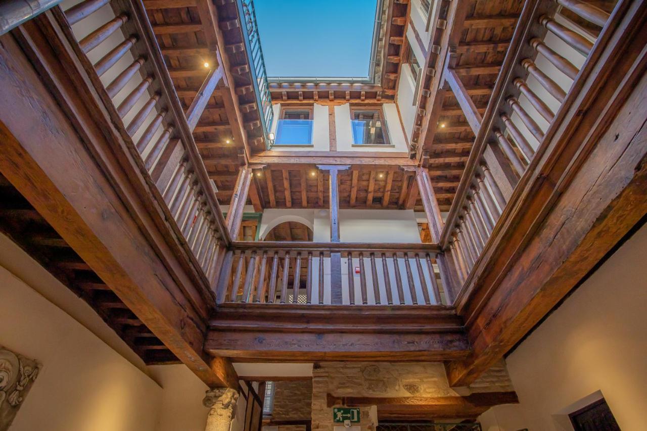 La Casa De La Tuerta By Toledo Ap Apartment Luaran gambar